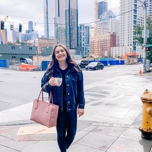 Meet your Posher, Natalie